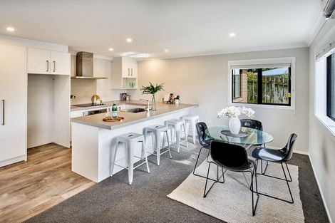 Photo of property in 37a Pembroke Street, Tawa, Wellington, 5028