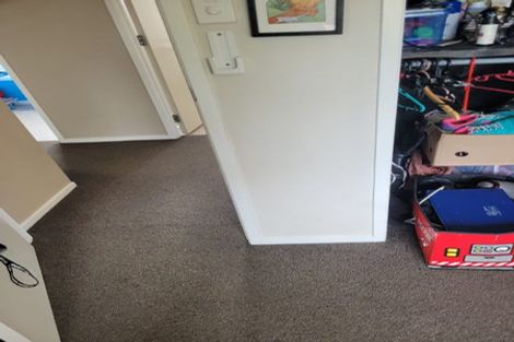 Photo of property in 1/217 Waitemata Drive, Ranui, Auckland, 0612