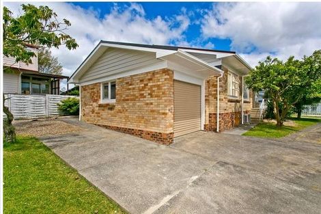 Photo of property in 9 Blakeborough Drive, Forrest Hill, Auckland, 0620