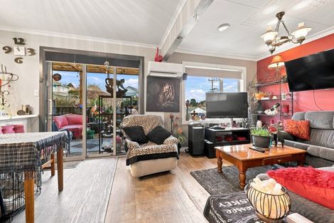 Photo of property in 166a Main South Road, Green Island, Dunedin, 9018