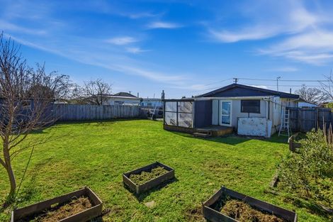 Photo of property in 17 Mortlake Street, Islington, Christchurch, 8042
