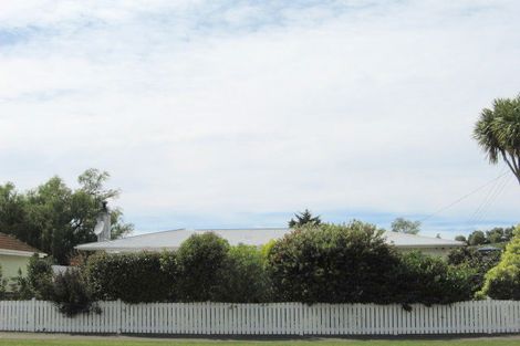 Photo of property in 18 Endcliffe Road, Kaiti, Gisborne, 4010
