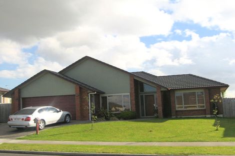 Photo of property in 15 Corrofin Drive, East Tamaki, Auckland, 2013