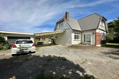 Photo of property in 84 Cambridge Terrace, Waterloo, Lower Hutt, 5011