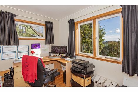 Photo of property in 56 Onerahi Road, Onerahi, Whangarei, 0110