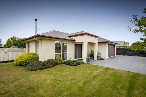 Photo of property in 75 Brookside Road, Rolleston, 7614