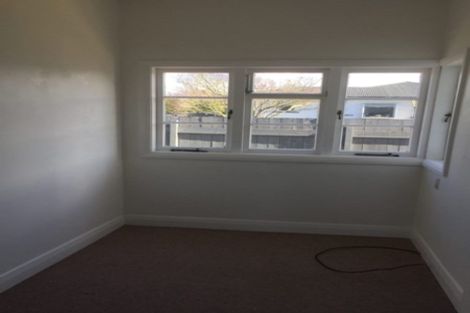 Photo of property in 18 Winter Street, Fairfield, Hamilton, 3214