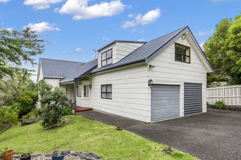 Photo of property in 32 Danbury Drive, Torbay, Auckland, 0630
