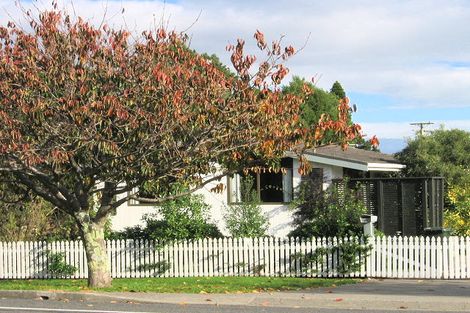 Photo of property in 310 Te Moana Road, Waikanae, 5036
