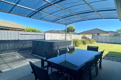 Photo of property in 14 Addison Court, Papamoa Beach, Papamoa, 3118