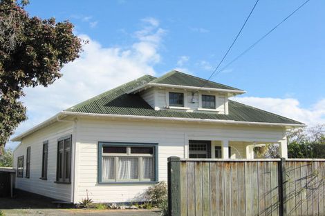 Photo of property in 4 Stark Street, Durie Hill, Whanganui, 4500