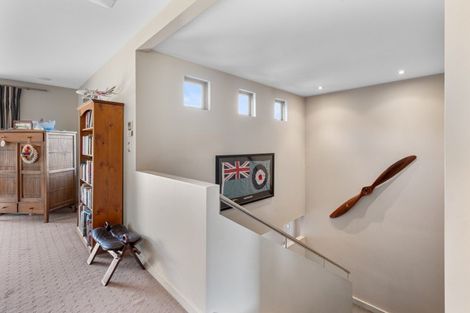 Photo of property in 12 Lakeview Terrace, Taradale, Napier, 4112