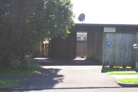 Photo of property in 1/118 Gills Road, Bucklands Beach, Auckland, 2014