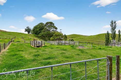 Photo of property in 218 State Highway 12, Brynderwyn, Maungaturoto, 0587