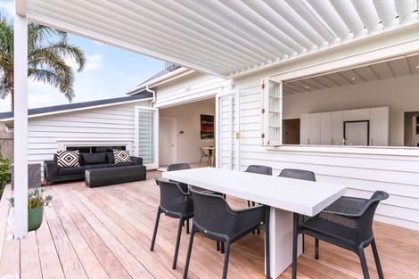 Photo of property in 51 Paice Avenue, Sandringham, Auckland, 1025