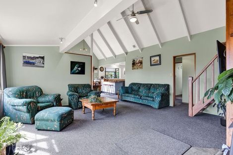 Photo of property in 13 Tuahu Place, Waitara, 4320