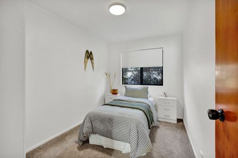 Photo of property in 4 Ponderosa Place, Opunake, 4616