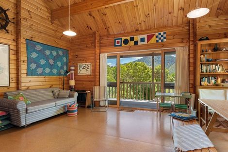 Photo of property in 230 Moetapu Bay Road, Moetapu Bay, Linkwater, 7282