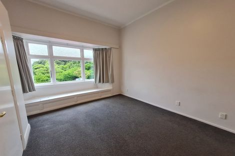 Photo of property in 2/142 Britomart Street, Berhampore, Wellington, 6023