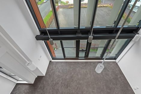 Photo of property in 17f/30 Westward Ho, Glen Eden, Auckland, 0602