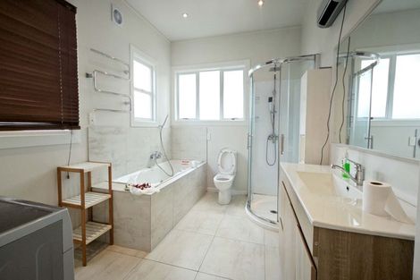 Photo of property in 85 Nile Road, Milford, Auckland, 0620