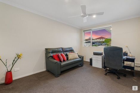 Photo of property in 170 Ballintoy Park Drive, Welcome Bay, Tauranga, 3175