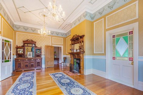 Photo of property in 41 Stanley Point Road, Stanley Point, Auckland, 0624