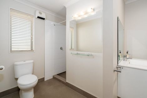 Photo of property in 6 Woodhurst Drive, Casebrook, Christchurch, 8051