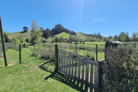 Photo of property in 299 Whangamata Road, Kinloch, Taupo, 3377