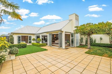 Photo of property in 24 Crombie Green, Northwood, Christchurch, 8051