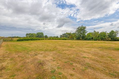 Photo of property in 16 Grefor Lane, Waitarere, Levin, 5574