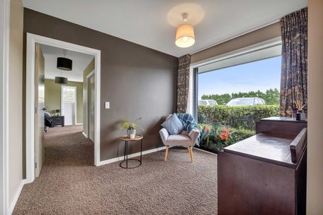 Photo of property in 50a Richmond Road, Brixton, New Plymouth, 4373