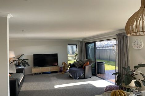 Photo of property in 10 Searle Drive, Cromwell, 9310