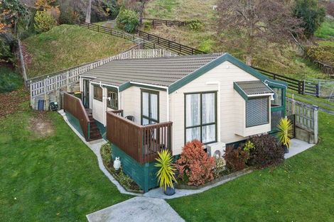 Photo of property in 6a Edward Street, Western Heights, Rotorua, 3015