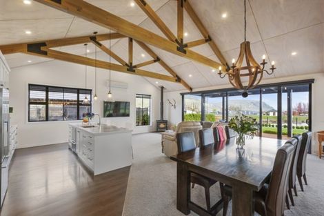 Photo of property in 3 Pukeko Way, Kinloch, Taupo, 3377