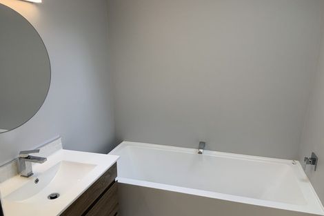 Photo of property in 21 Percy Dyett Drive, Karori, Wellington, 6012