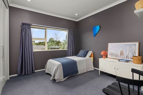 Photo of property in 17 Riddell Road, Kerikeri, 0230