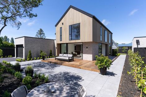 Photo of property in 1c Taunton Green, Papanui, Christchurch, 8052