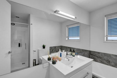 Photo of property in 8 Jersey Place, Bell Block, New Plymouth, 4312