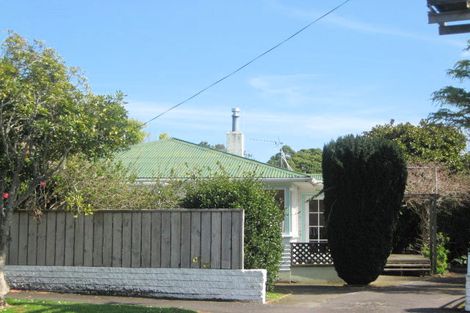 Photo of property in 27/27a Budleigh Street, Frankleigh Park, New Plymouth, 4310