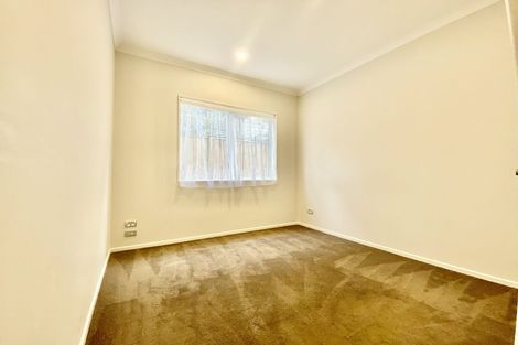 Photo of property in 28 Drumbuoy Drive, Flat Bush, Auckland, 2019