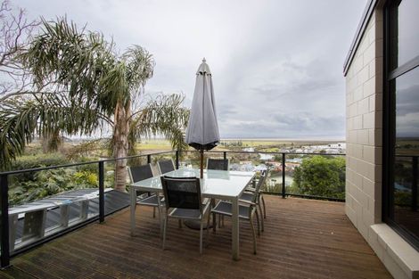 Photo of property in 95 Foremans Road, Islington, Christchurch, 8042