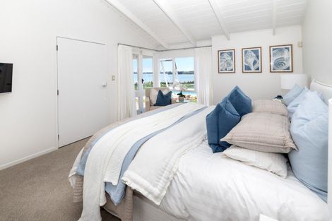 Photo of property in 339 Clifton Road, Whitford, Howick, 2571