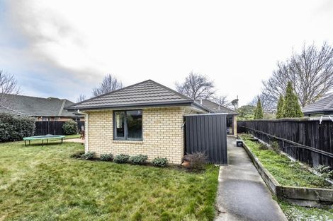 Photo of property in 27 Oakwood Drive, Rangiora, 7400
