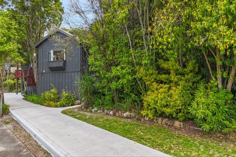 Photo of property in 5 Libra Place, Kawaha Point, Rotorua, 3010