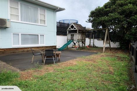 Photo of property in 20 King Street, Waiuku, 2123