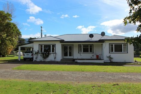 Photo of property in 517 Umutaoroa Road, Dannevirke, 4978