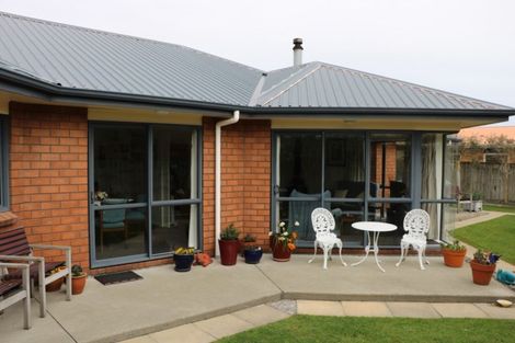 Photo of property in 1 Forbes Road, Foxton Beach, Foxton, 4815