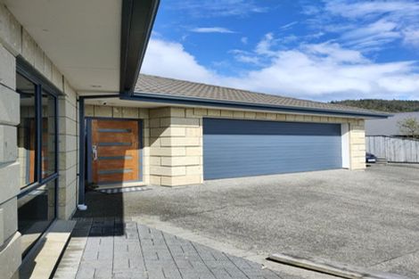 Photo of property in 20 Butler Place, Lynmore, Rotorua, 3010