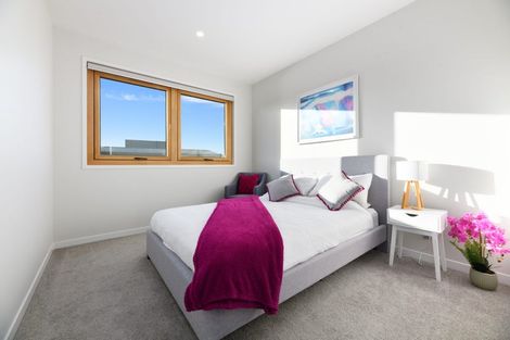 Photo of property in 28 Whakanoho Road, Westgate, Auckland, 0814